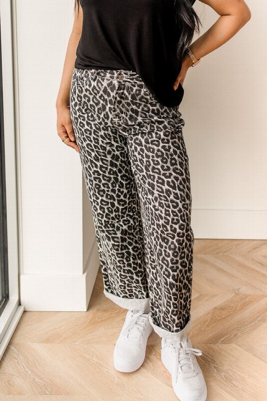 Wild Instinct Barrel Jeans